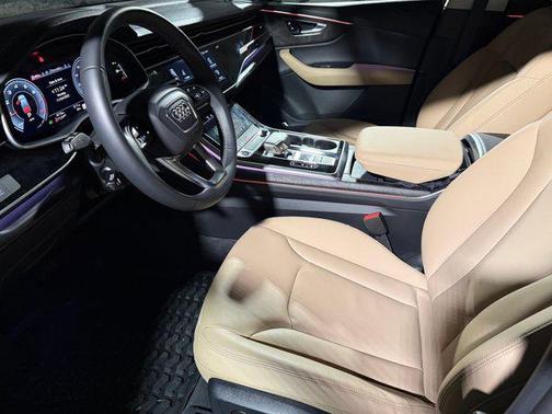 2025 Audi Q7 45 Premium