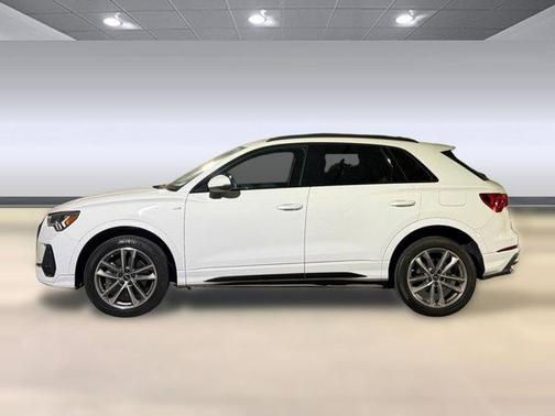 White 2023 Audi Q3 Premium 45 TFSI S line quattro Tiptronic