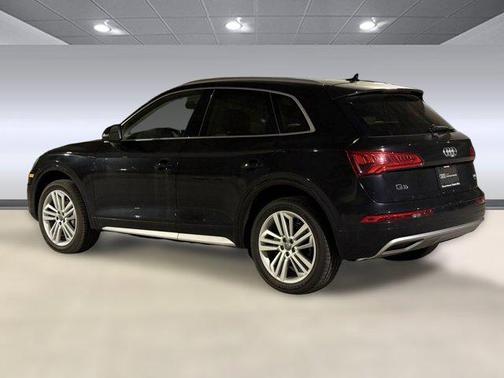 2018 Audi Q5 2.0T Premium Plus