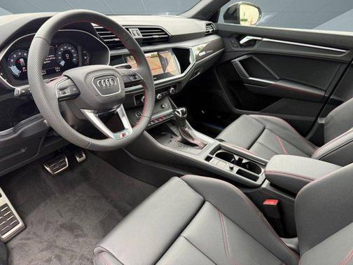 2025 Audi Q3 45 S line Premium Plus