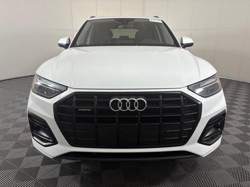 2025 Audi Q5 40 Premium
