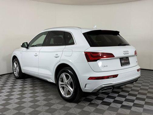2022 Audi Q5 55 S line Premium