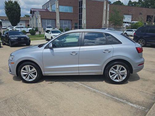 2017 Audi Q3 2.0T Premium