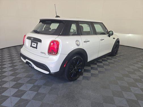 2024 MINI Hardtop Cooper S