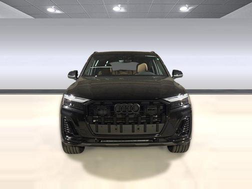 2026 Audi Q7 45 Premium Plus