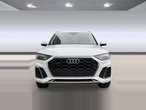 2022 Audi Q5 45 S line Premium