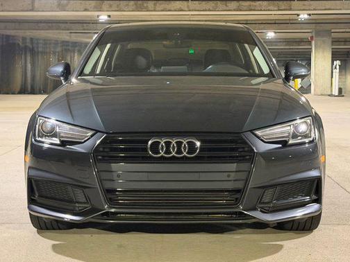 Manhattan Gray Metallic 2019 Audi A4 40 Titanium Premium