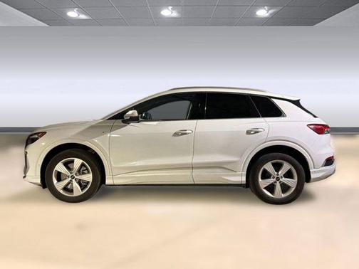 2024 Audi Q4 e-tron Premium Plus 50 quattro