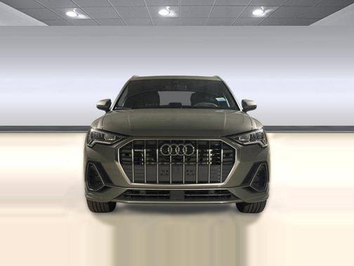2024 Audi Q3 Premium 45 TFSI S line quattro Tiptronic