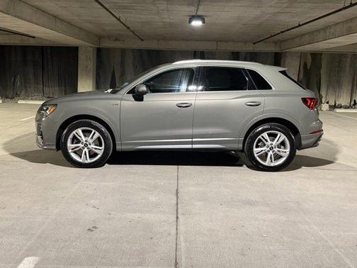 2024 Audi Q3 Premium 45 TFSI S line quattro Tiptronic