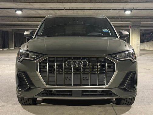 2024 Audi Q3 Premium 45 TFSI S line quattro Tiptronic