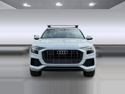 2023 Audi Q8 55 Premium Plus