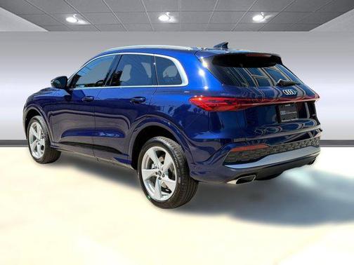 2025 Audi Q5 Premium Plus