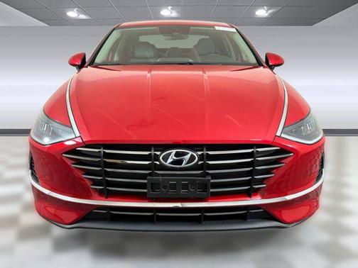 2022 Hyundai SONATA SE