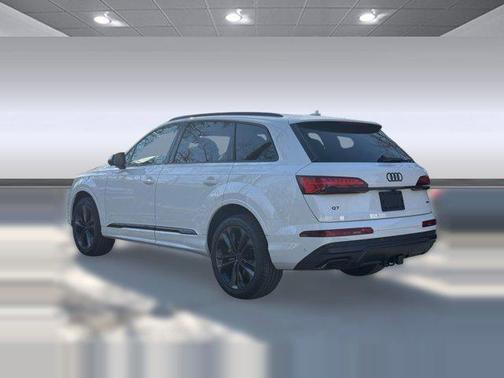 2026 Audi Q7 55 Premium Plus