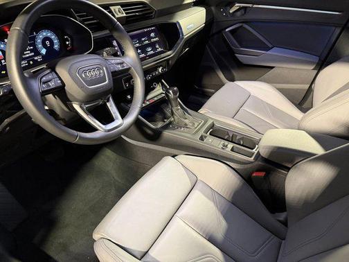 2024 Audi Q3 45 S line Premium Plus