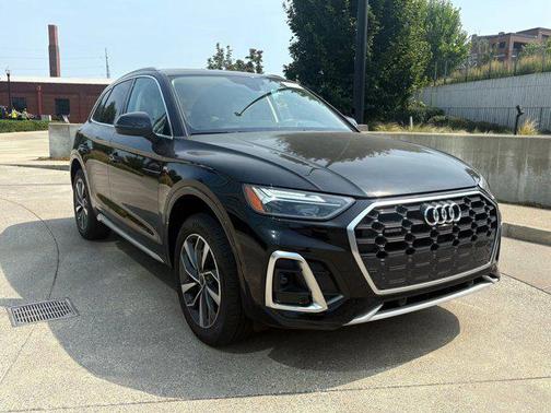 2025 Audi Q5 45 S line Premium Plus