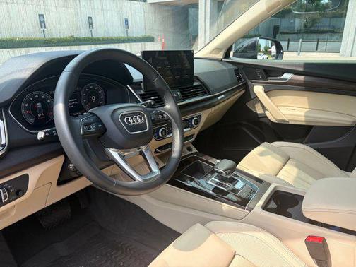 2025 Audi Q5 45 S line Premium Plus