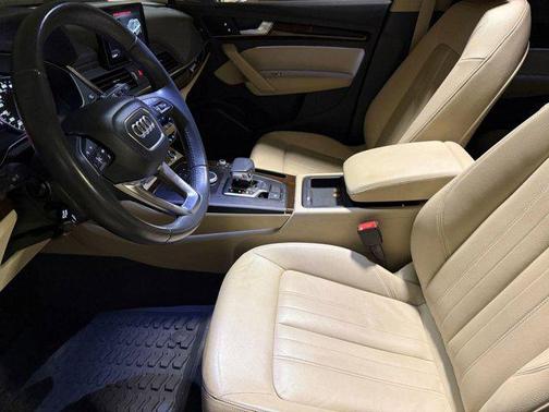 2019 Audi Q5 45 Premium