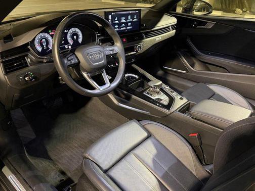 Daytona Gray Pearl Effect/Black Roof 2024 Audi A5 45 S line Premium Plus