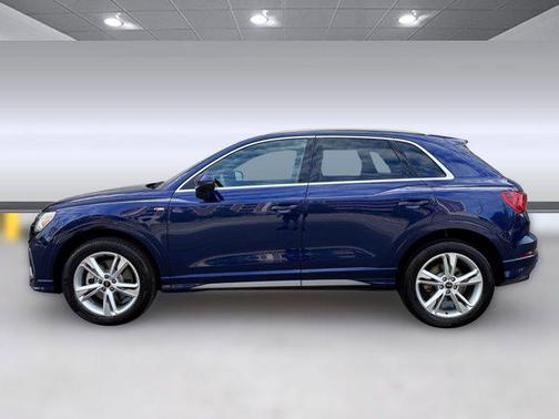 2024 Audi Q3 Premium 45 TFSI S line quattro Tiptronic