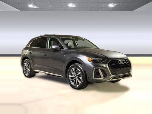 2023 Audi Q5 45 S line Premium