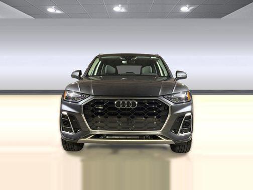 2023 Audi Q5 45 S line Premium