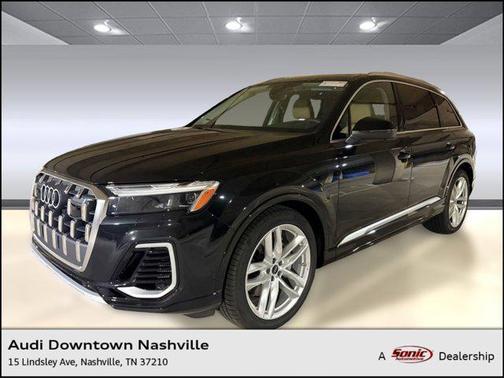 2025 Audi Q7 55 Premium Plus