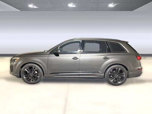 2026 Audi Q7 55 Premium Plus