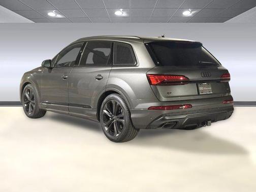 2026 Audi Q7 55 Premium Plus