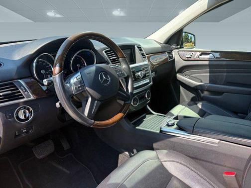 2015 Mercedes-Benz M-Class 4MATIC