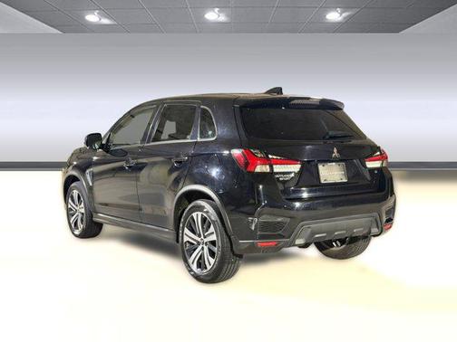 2022 Mitsubishi Outlander Sport SE
