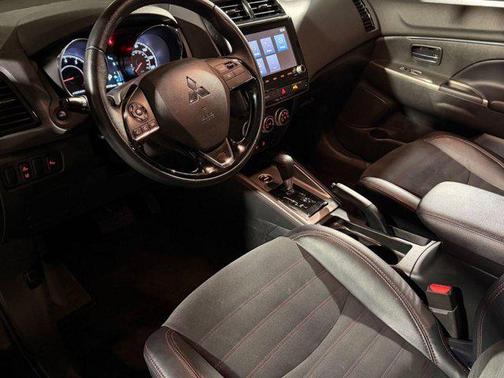 2022 Mitsubishi Outlander Sport SE