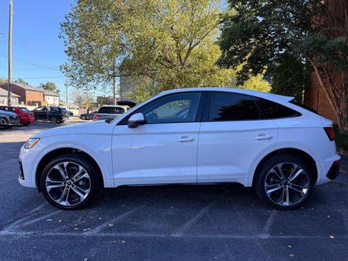2023 Audi Q5 45 S line Premium Plus
