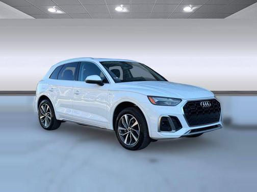 2023 Audi Q5 45 S line Premium Plus