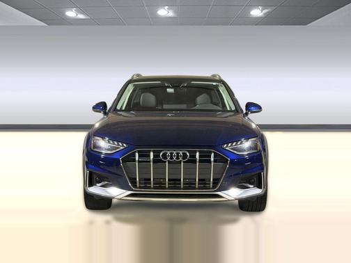 Navarra Blue Metallic 2021 Audi A4 allroad 45 Premium Plus