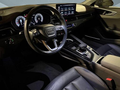 Navarra Blue Metallic 2021 Audi A4 allroad 45 Premium Plus