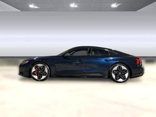 2022 Audi RS e-tron GT quattro