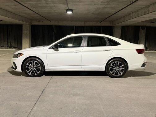 2025 Volkswagen Jetta 1.5T Sport