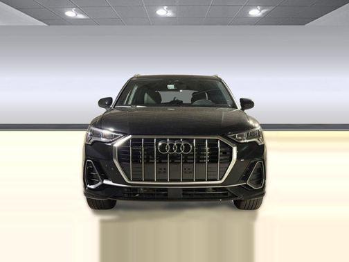 2024 Audi Q3 45 S line Premium Plus