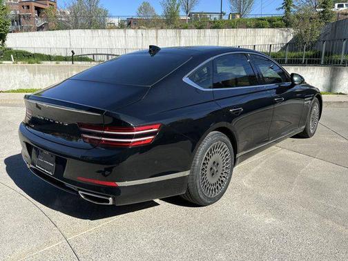 2022 Genesis G80 2.5T RWD