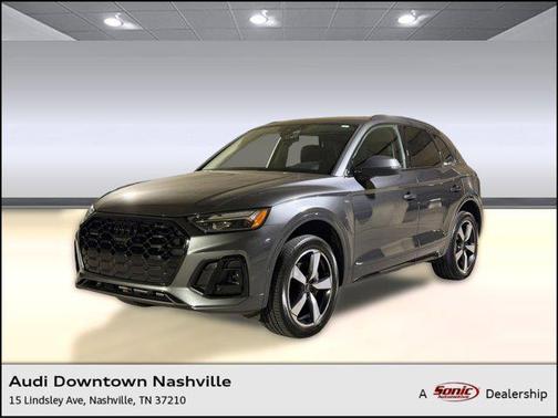 Daytona Gray Pearl Effect 2023 Audi Q5 45 S line Premium Plus