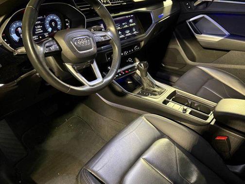 2023 Audi Q3 Premium Plus 40 TFSI quattro Tiptronic