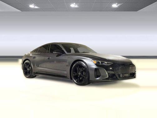 2022 Audi e-tron GT Premium Plus