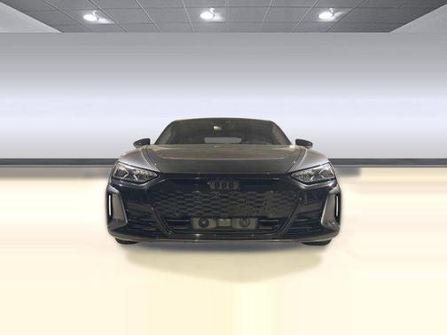 2022 Audi e-tron GT Premium Plus