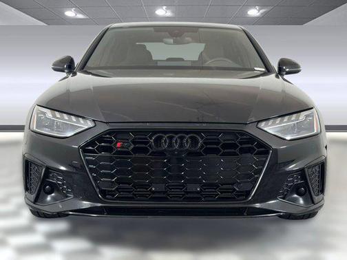 2023 Audi S4 Premium Plus TFSI quattro Tiptronic
