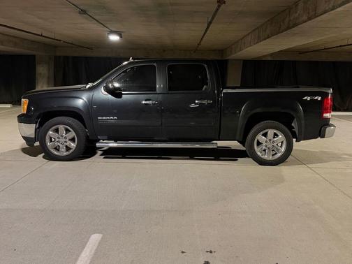 Carbon Black Metallic 2012 GMC Sierra 1500 SLT