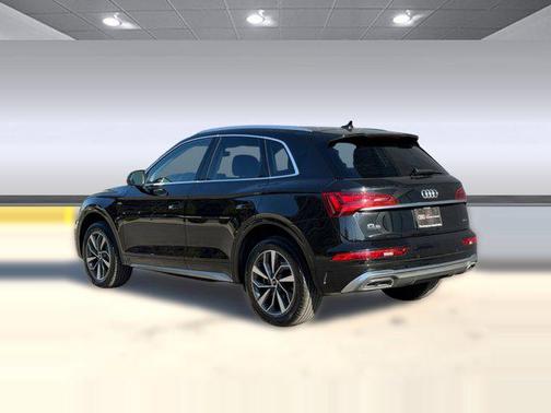 2023 Audi Q5 45 S line Premium Plus