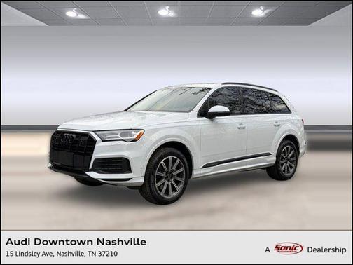 2023 Audi Q7 45 Premium Plus