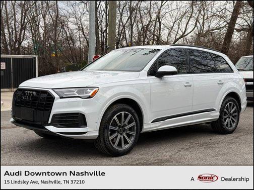 2023 Audi Q7 45 Premium Plus